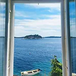 ゲストハウス Seafront 4*