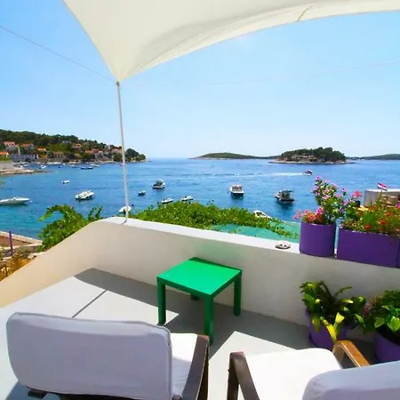 Seafront Pensionat Hvar Town